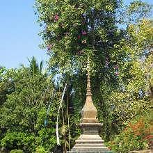 One of the numerous stupas of Wat Xieng Thong