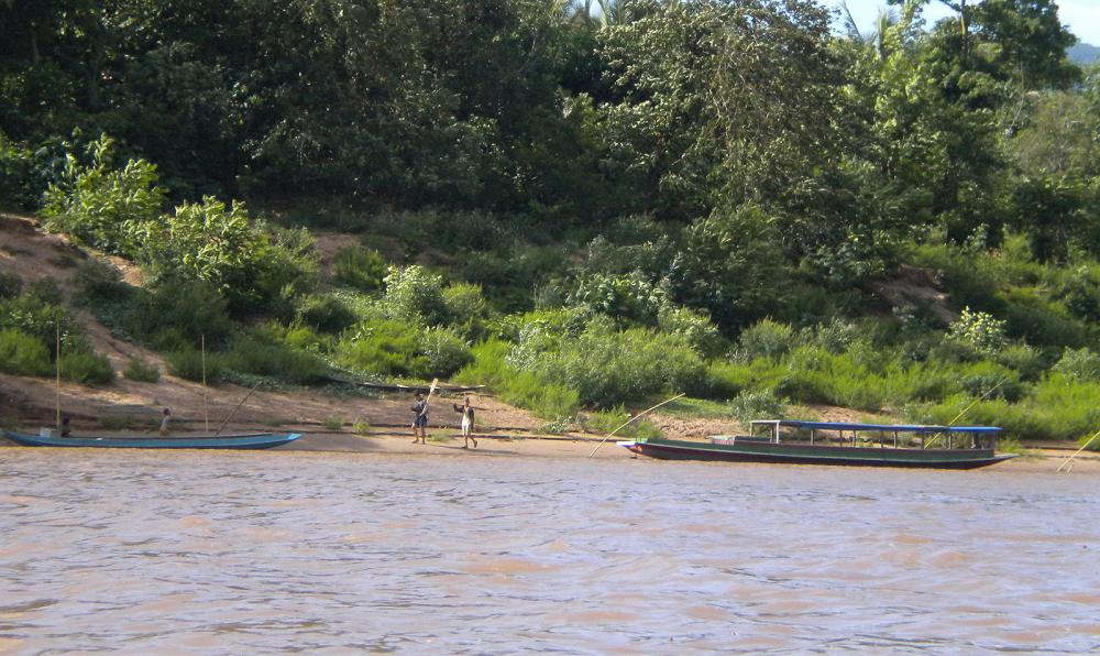 Muang Ngoi area, on the bank of the Nam Ou river, the fishermen