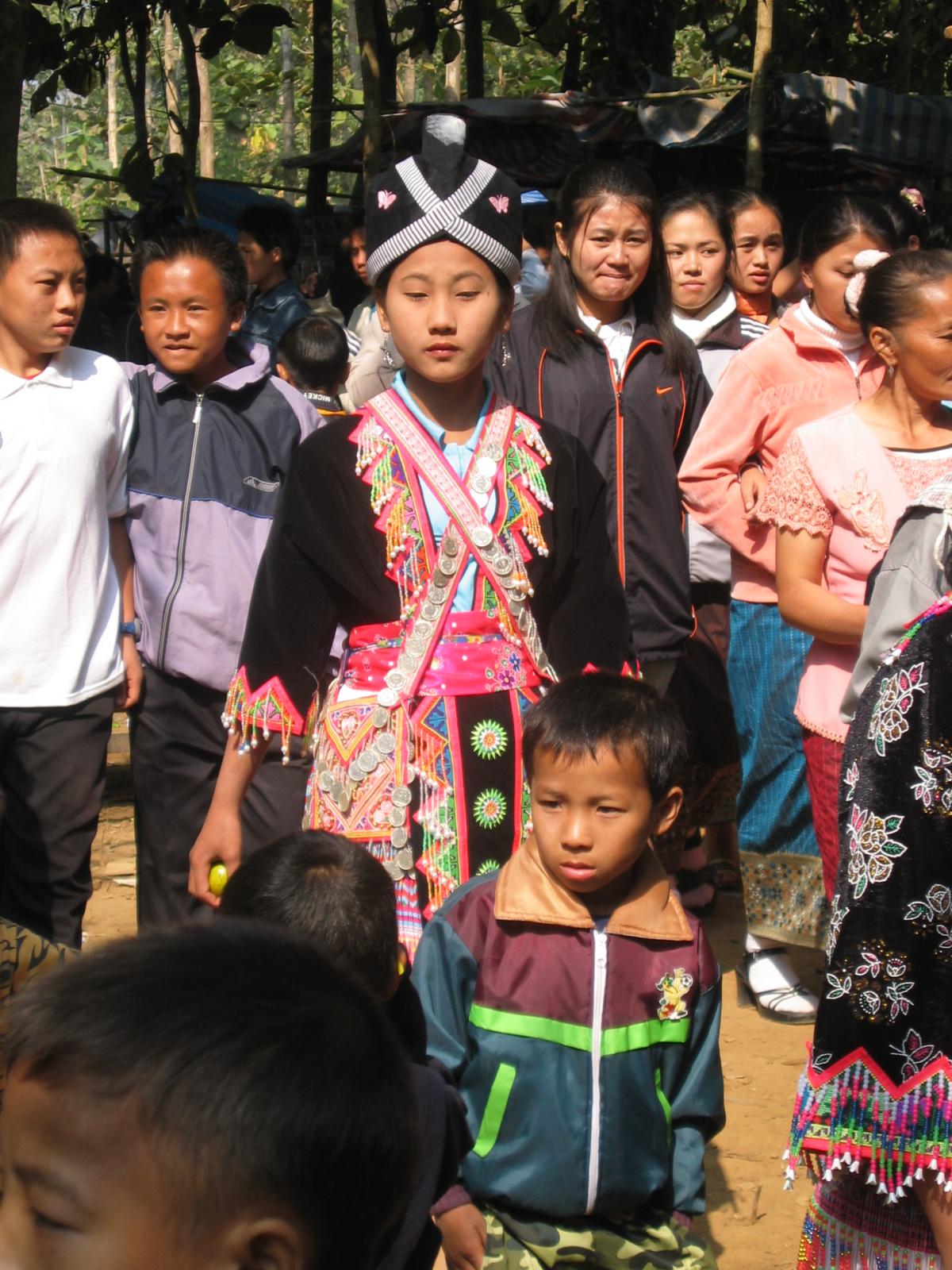 Nouvel an Hmong autour de Luang Prabang