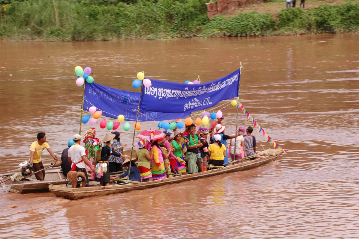 Course de pirogues sur la Nam Khan - Luang Prabang