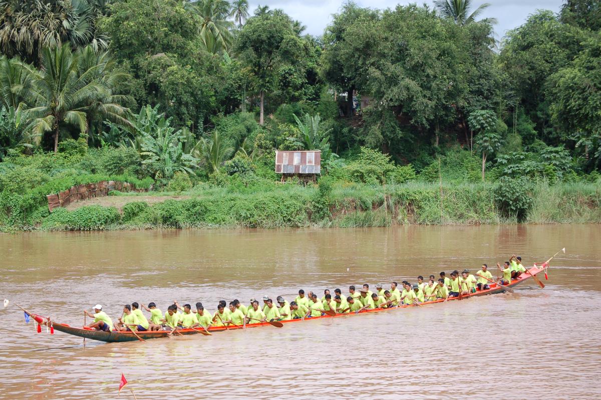 Course de pirogues sur la Nam Khan - Luang Prabang