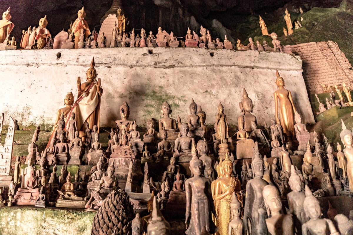 Milliers de représentation de Bouddha à Pak Ou