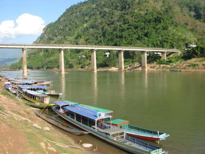 Le port de Nong Khiaw Le port de Nong Khiaw
