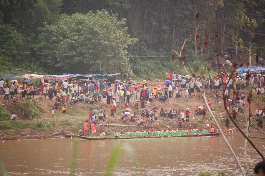 Au matin de la finale à Ban Xieng Ngeun Au matin de la finale à Ban Xieng Ngeun