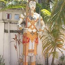 Wat Nong Sikhounmuang in Luang Prabang - gardian